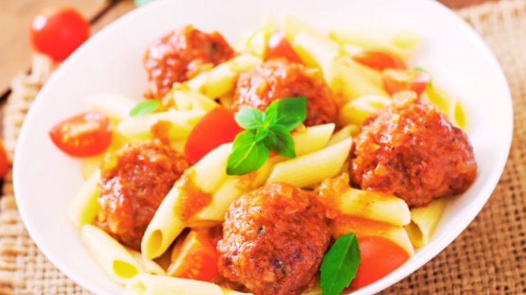 Receita de almôndegas na airfryer para o almoço